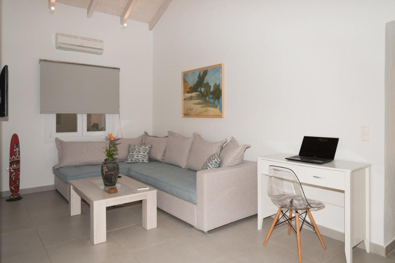 Dalas Beach House Almiros Beach Eksteriør bilde