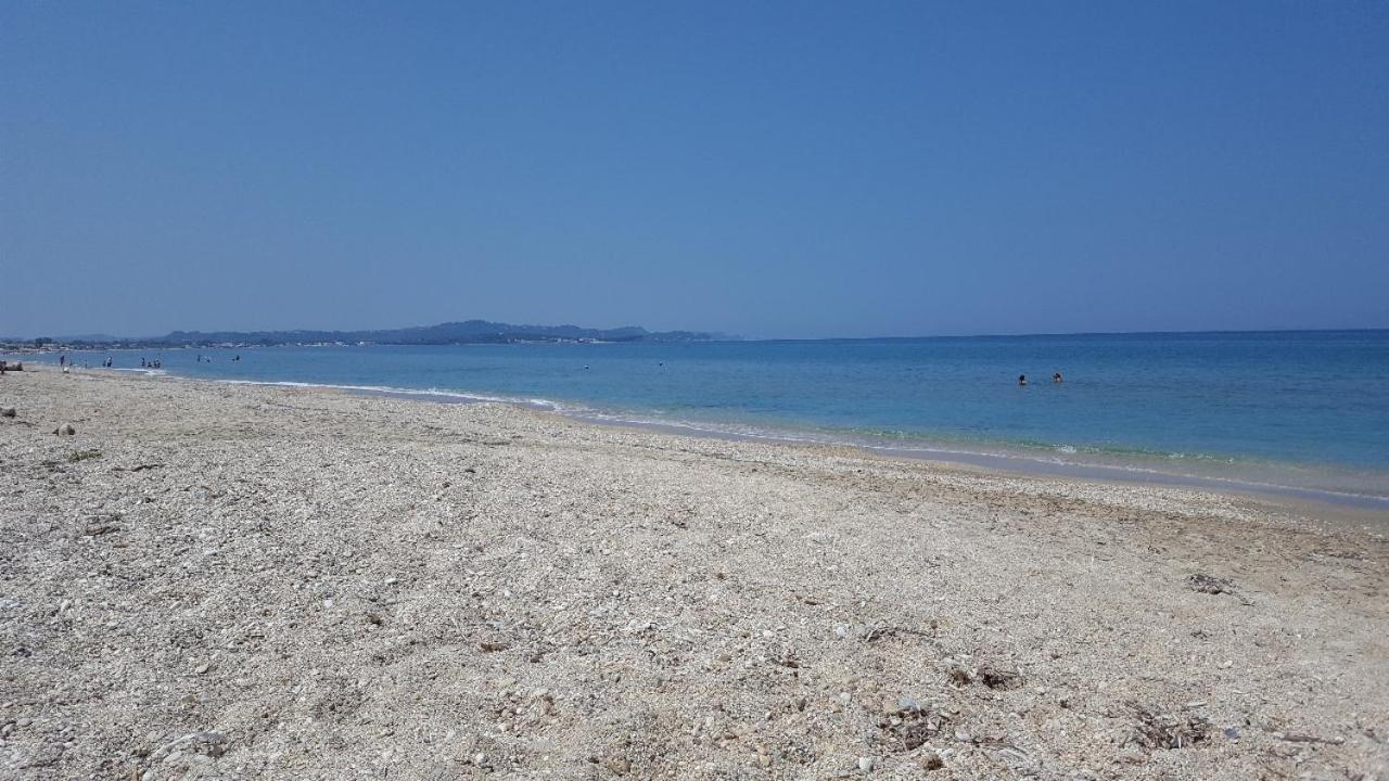 Dalas Beach House Almiros Beach Eksteriør bilde