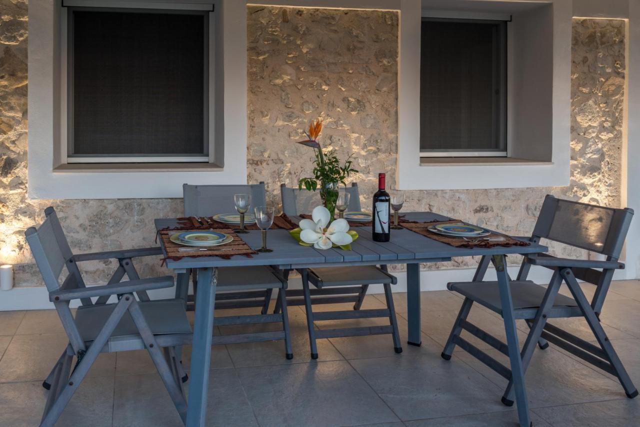 Dalas Beach House Almiros Beach Eksteriør bilde